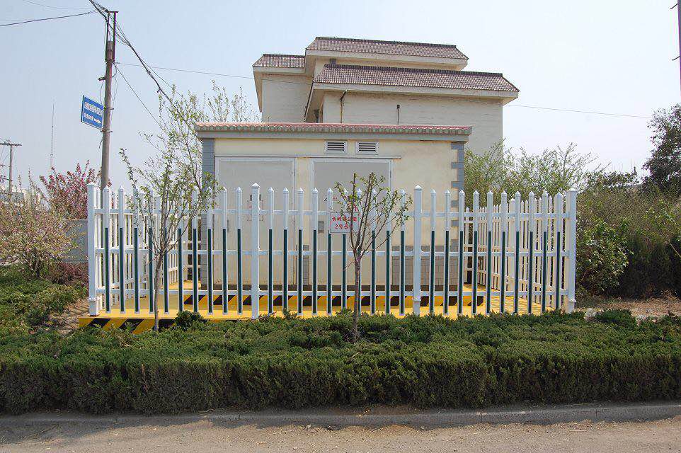 pvc護(hù)欄圍欄 pvc護(hù)欄圍欄